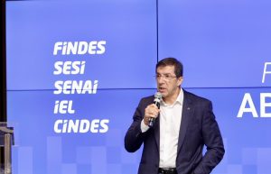 Paulo Baraoona, presidente da FINDES, durante o lançamento do IAN 2025 (17/11/2025) | Foto: Gustavo Louzada/FINDES