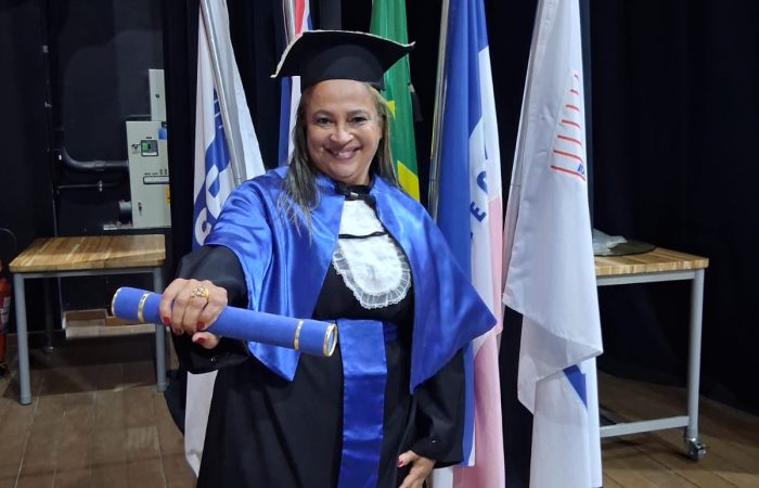 Marinete Pereira durante formatura na EJA